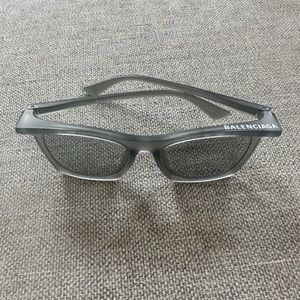 BALENCIAGA Extreme BB0099S Sunglasses Women's Grey Square Shape